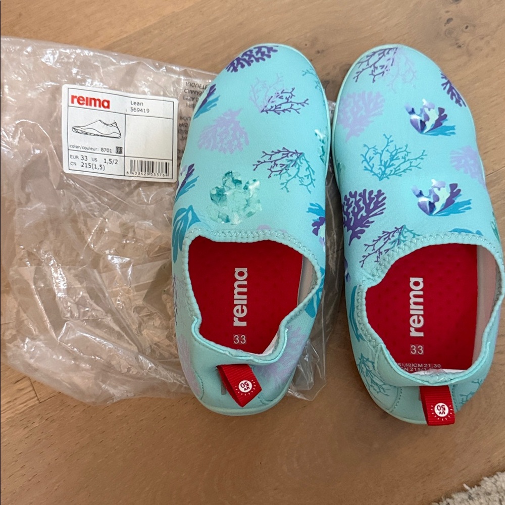 Reima Kids Aqua and Purple Water Shoes